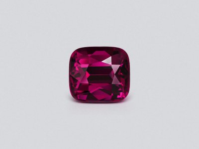 Garnet rhodolite cushion cut 10.85 carats, Tanzania photo