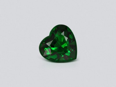Tsavorite garnet in heart cut 1.02 carats, Tanzania photo