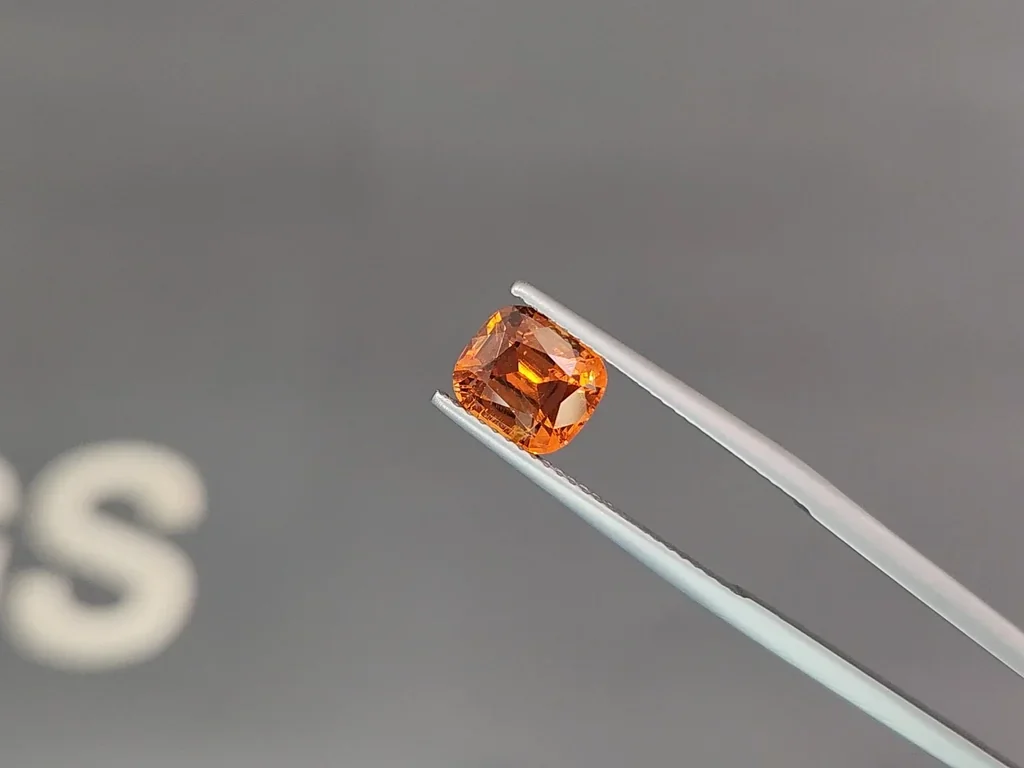 Spessartine Vivid orange cushion cut  2.48 carats, Africa Image №3