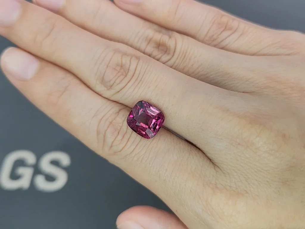 Purple garnet  cushion cut 4.95 carats, Africa Image №2