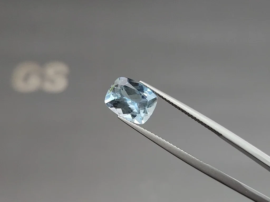 Aquamarine cushion cut 2.30 carats, Madagascar  Image №3