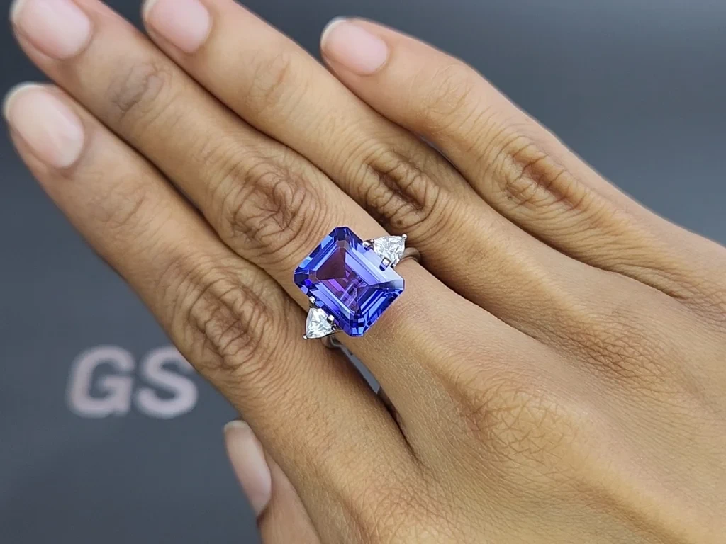 Tanzanite octagon cut 7.18 carats, Tanzania Image №5
