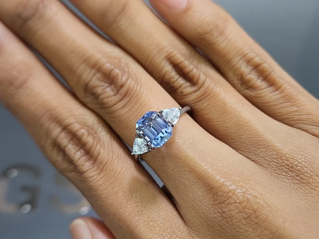 Unheated blue sapphire octagon cut 3.02 carats, Sri Lanka Image №5