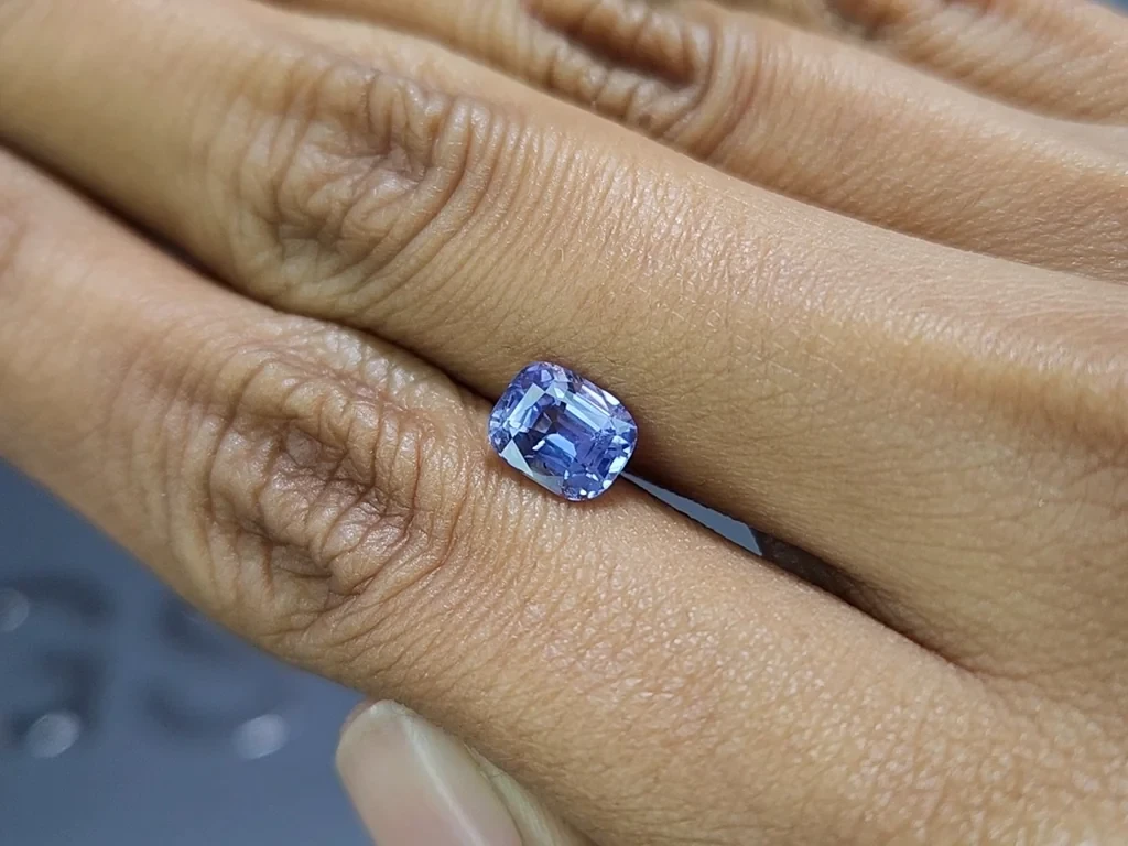 Unheated sapphire violetish blue cushion cut 2.02 carats, Sri Lanka Image №2