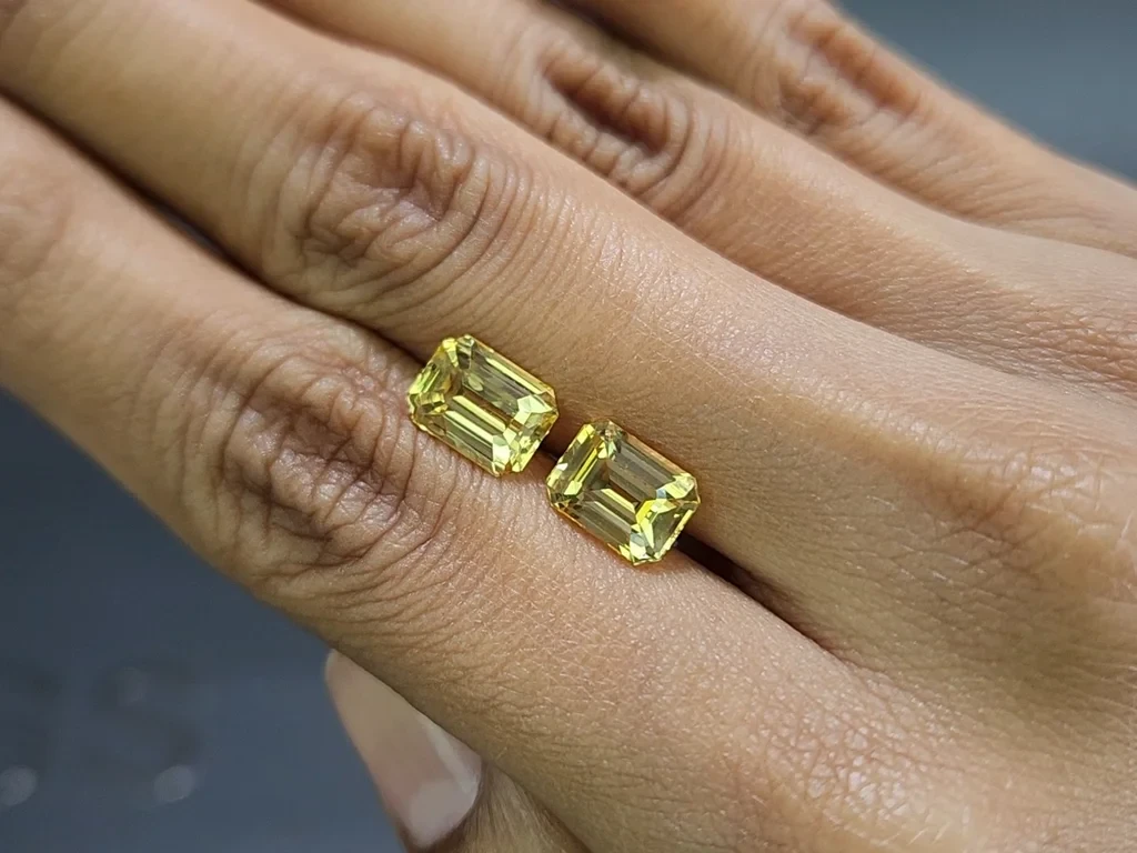 Pair unheated Golden Yellow sapphires octagon cut 6.40 carats, Sri Lanka Image №2