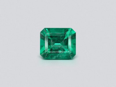 Colombian emerald octagon shape 1.99 ct, Muzo Green photo