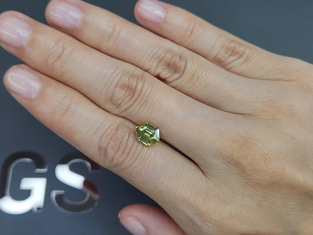 Unheated yellowish-green sapphire in hexagon cut  2.13 carats, Madagascar Image №2