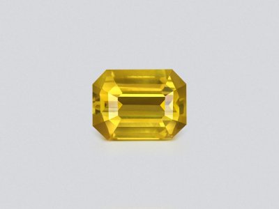 Yellow-green chrysoberyl in octagon cut 2.45 carats, Sri Lanka photo