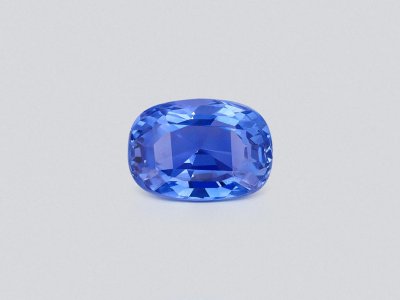 Unheated blue sapphire in cushion cut 4.88 carats, Sri Lanka photo