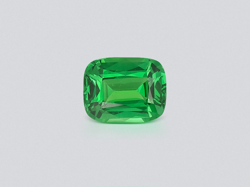 Garnet tsavorite Vivid Green cushion cut 2.11 carats, Africa Image №1