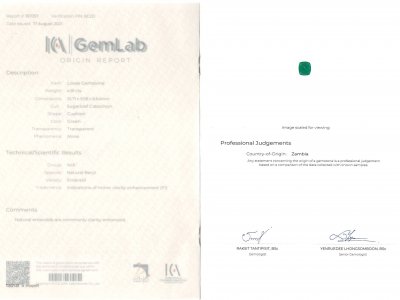 Certificate Zambian emerald in sugarloaf cut 4.82 carats