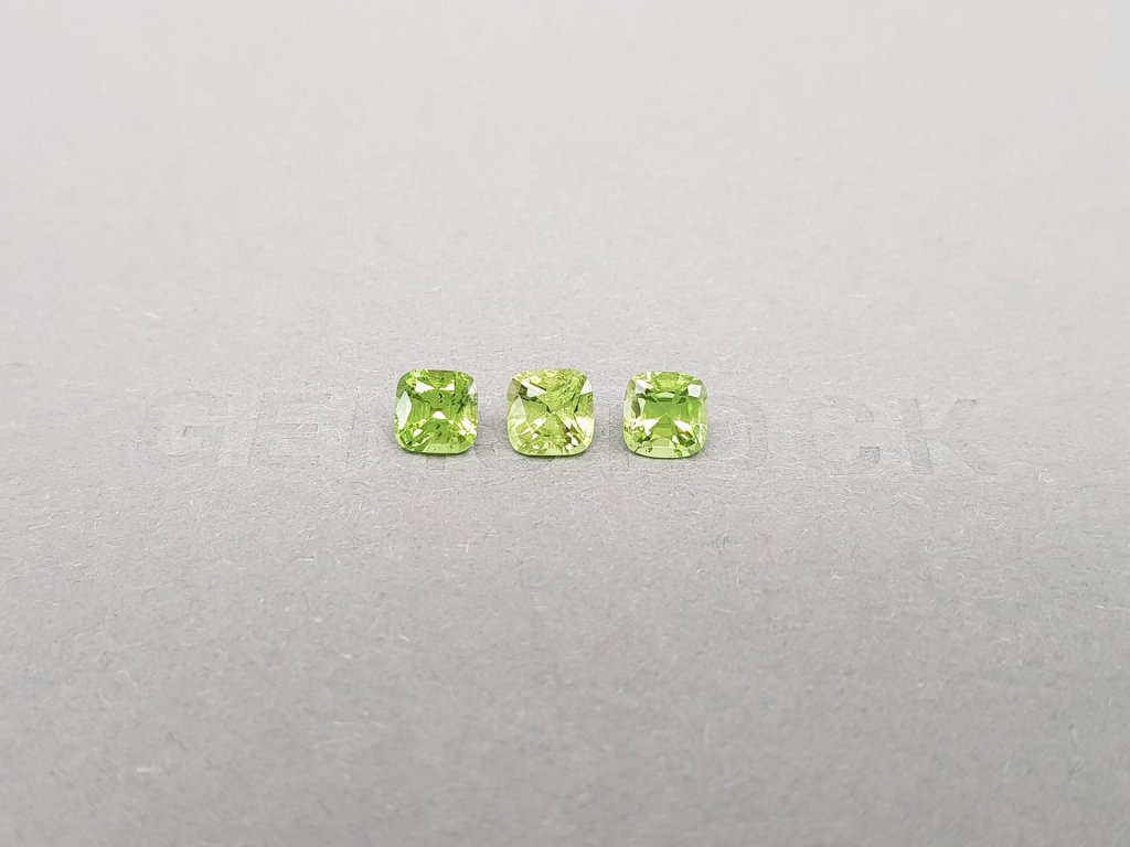 Set of green tsavorite garnets in cushion cut  2.21 ct Image №2
