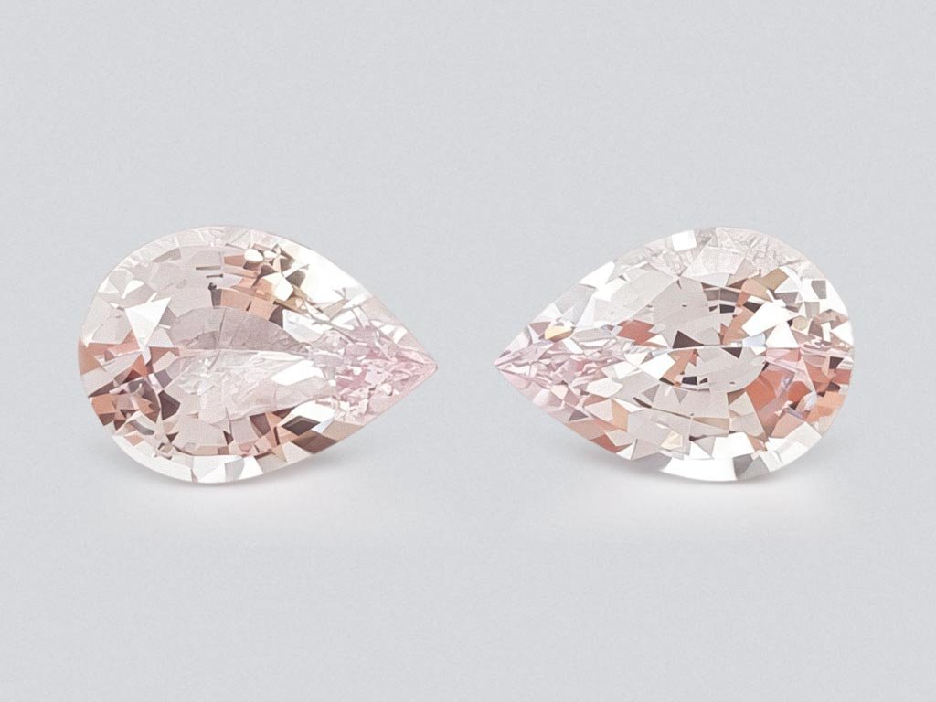Pair of pear cut African morganites 4.51 ct Image №1