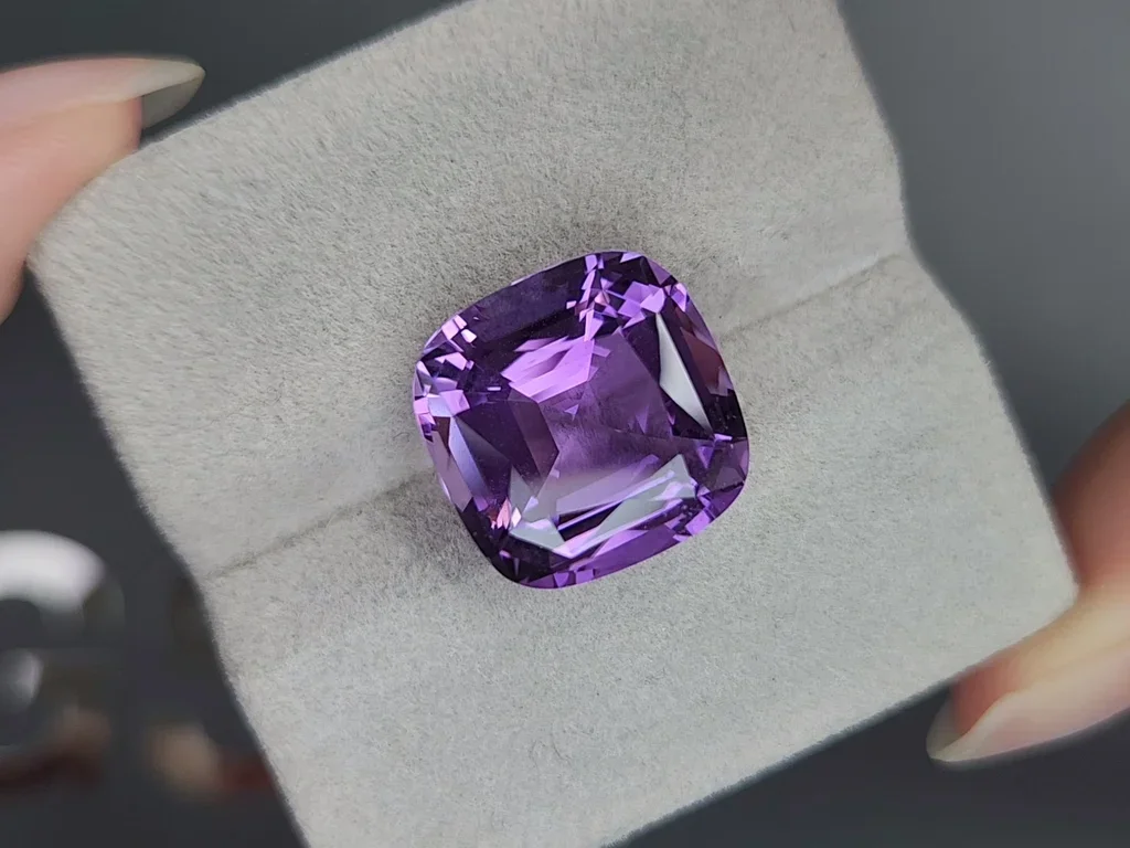 Amethyst cushion cut 11.07 carats, Brazil  Image №4