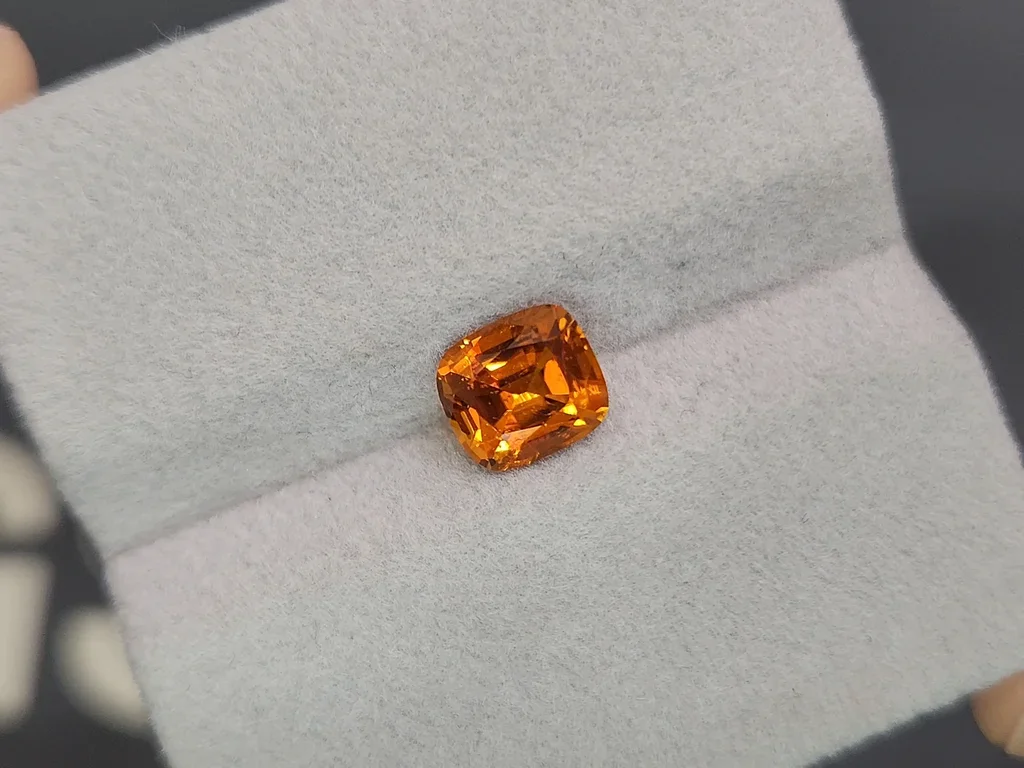 Vivid orange clinohumite in cushion cut 1.63 carats, Afghanistan Image №4
