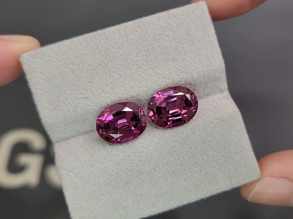 Pair of purple rhodolite oval cut 8.26 carats, Tanzania Image №4