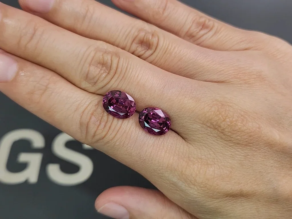 Pair of purple rhodolite oval cut 8.26 carats, Tanzania Image №2