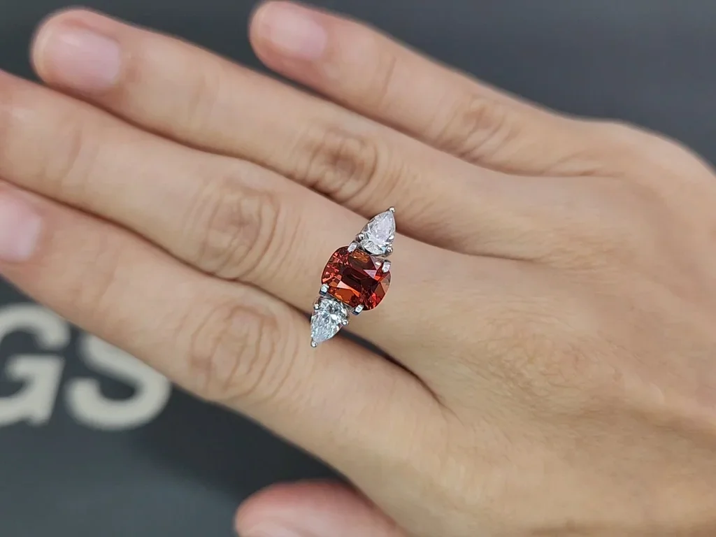 Spessartine Vivid orange cushion cut 2.23 carats, Africa Image №5