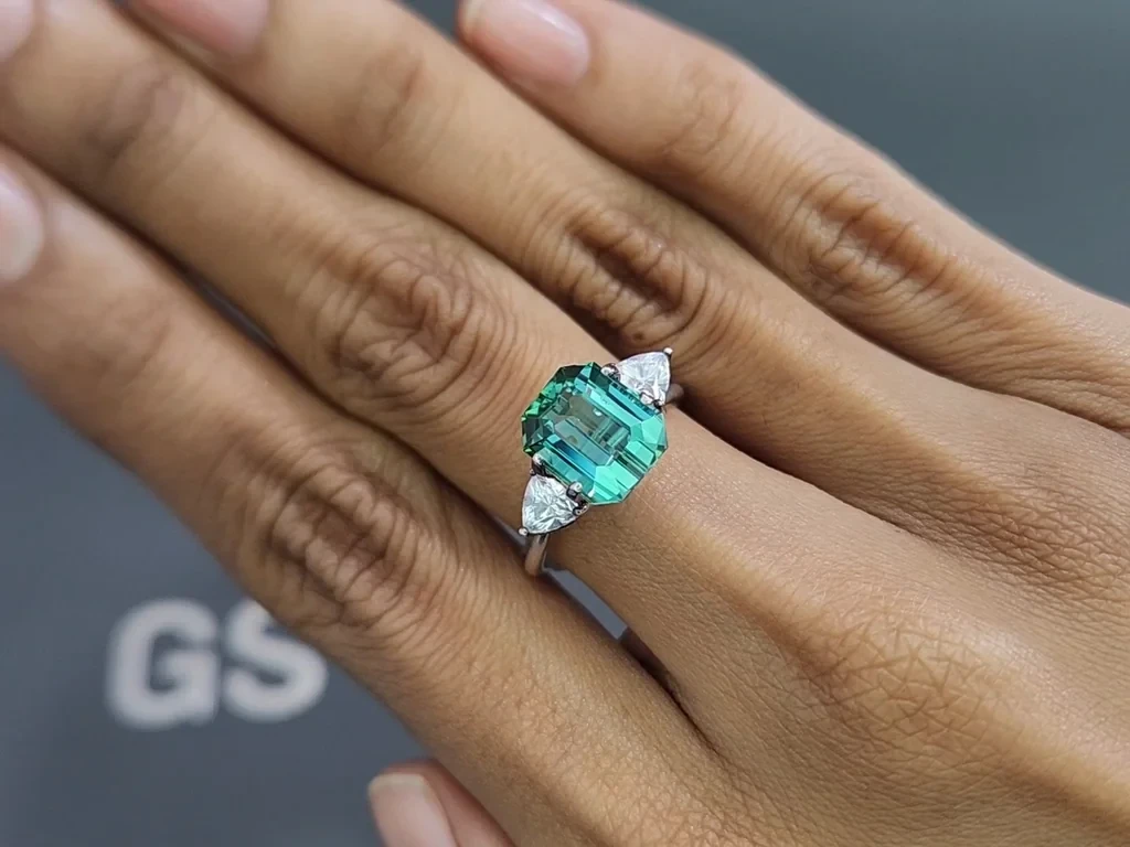 Vibrant Lagoon Tourmaline in octagon cut 4.60 carats, Afghanistan Image №5