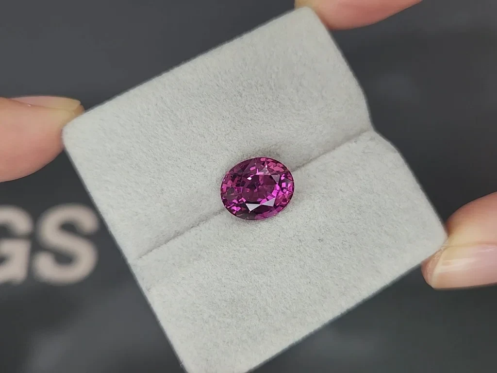 Garnet rhodolite Vivid Pink oval cut 4.34 carats,Tanzania Image №4