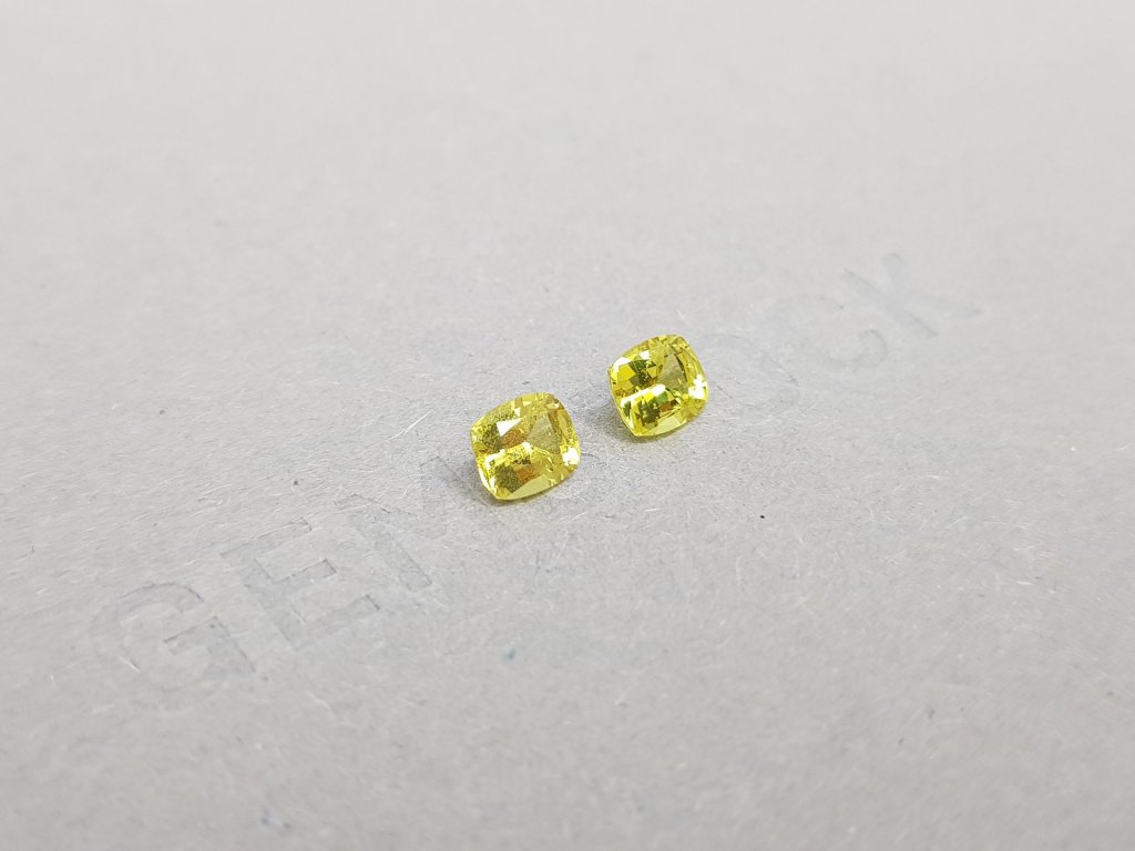 Pair of unheated lemon yellow sapphires 1.29 ct, Madagascar Image №2