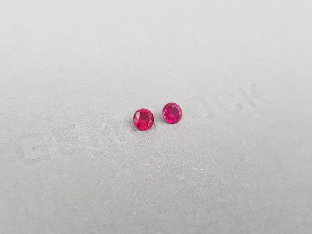 Vivid pair of rubies in round cut 0.57 ct, Madagascar Image №2