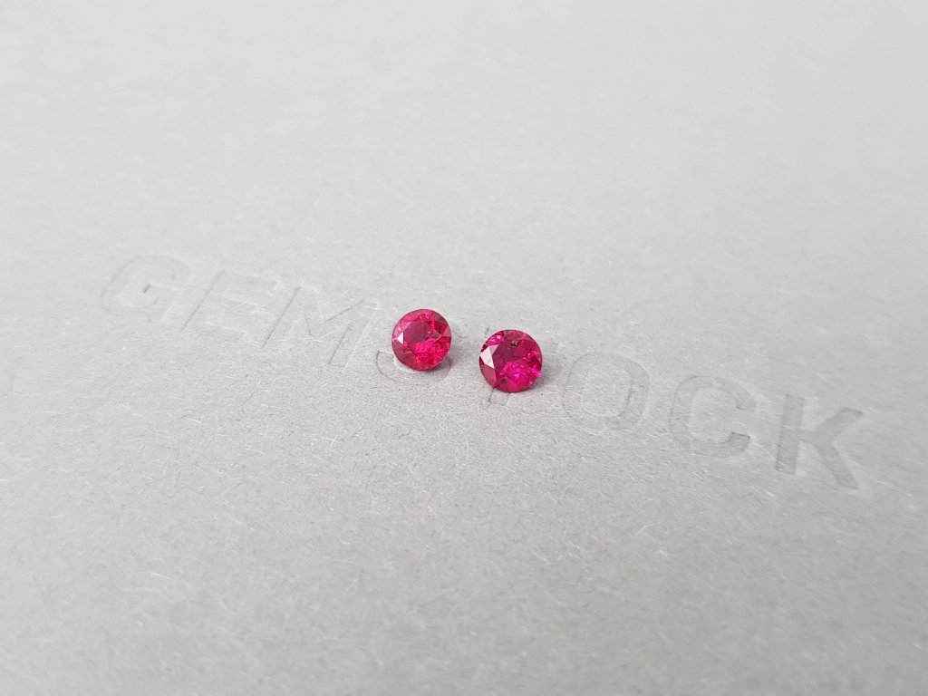 Vivid pair of rubies in round cut 0.57 ct, Madagascar Image №3