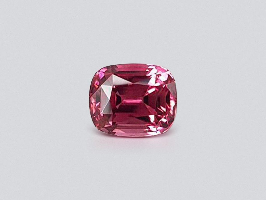 Intense purple-pink cushion cut rubellite 4.51 ct, Nigeria Image №1
