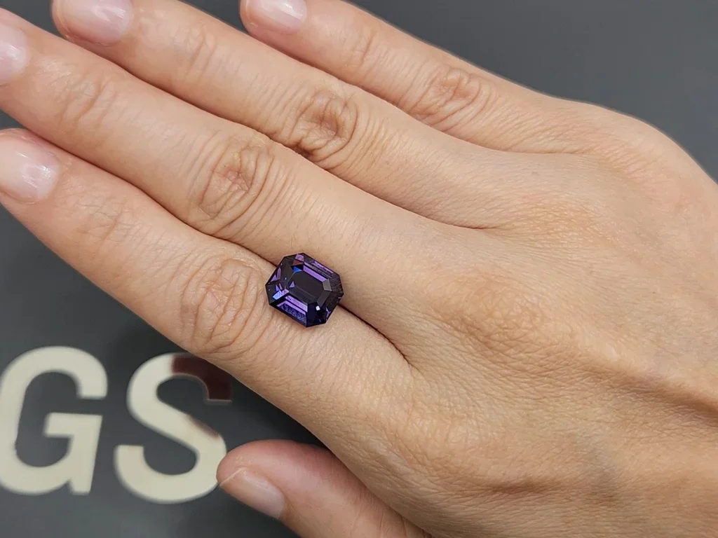Deep violet spinel in asscher cut 6.56 carat Image №2
