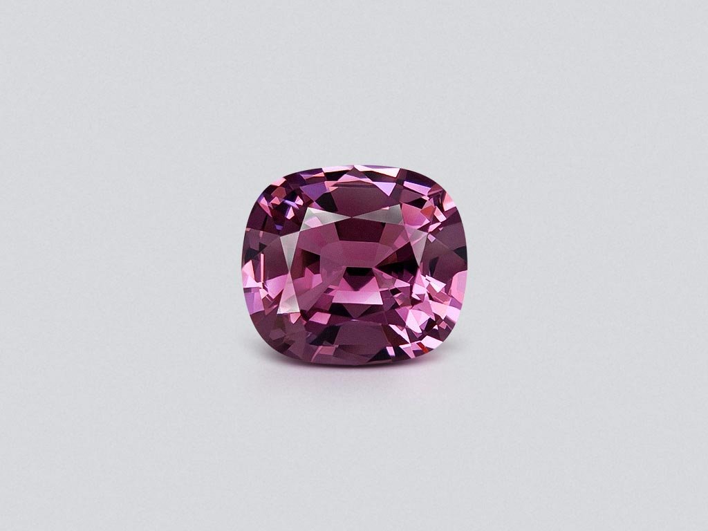 Mauve color spinel in cushion cut 4.25 carats, Burma Image №1