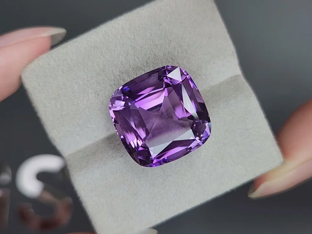Amethyst cushion cut 18.86 carats, Brazil  Image №4