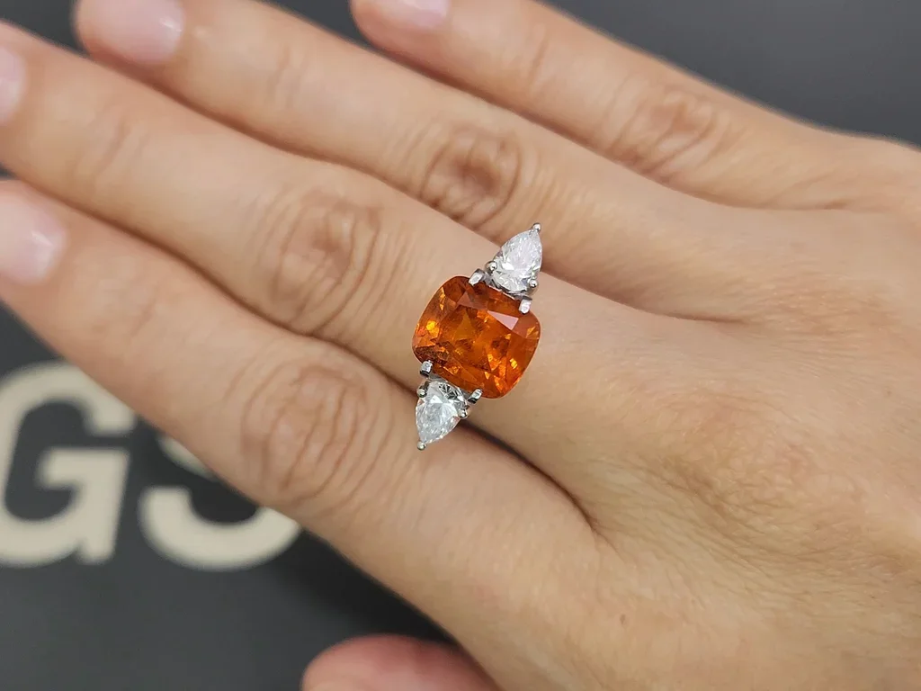 Vivid orange clinohumite in cushion-cut 4.59 carats, Afghanistan Image №5