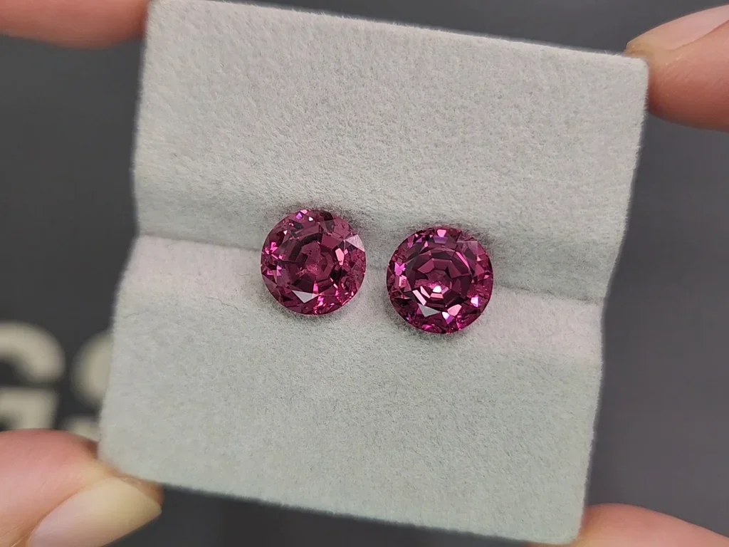 Pair of purple rhodolite round cut 7.18 carats, Tanzania Image №4