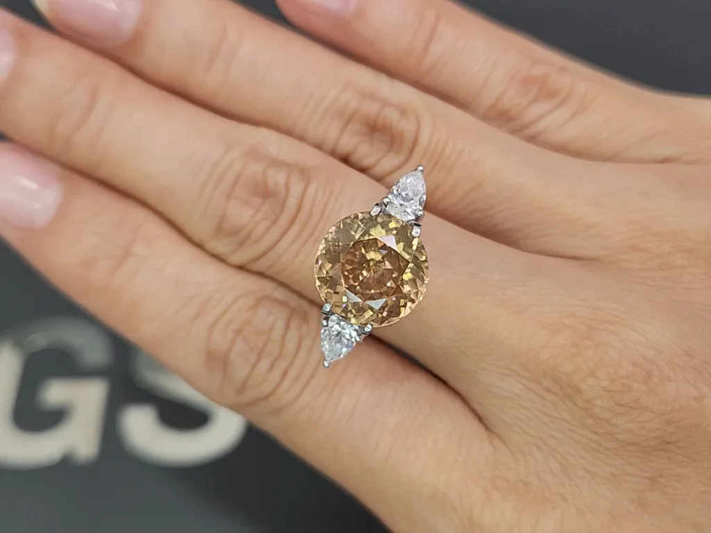 Brown zircon round cut 10.24 carats, Tanzania Image №5