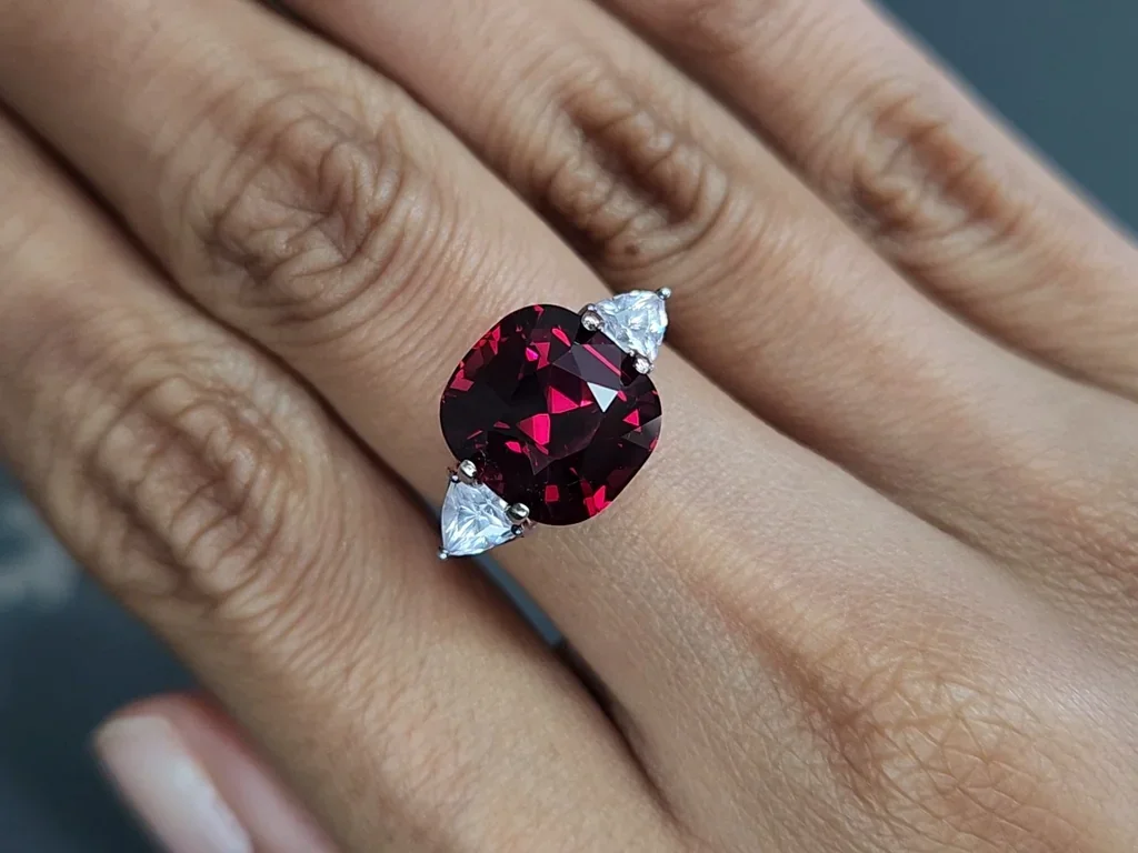 Garnet rhodolite cushion cut 8.47 carats, Africa Image №5