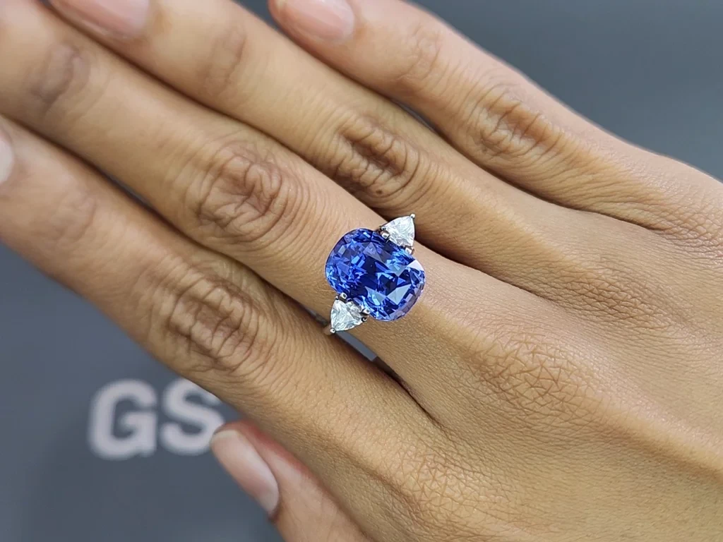 Cornflower Blue Sapphire in cushion cut 10.07 carats, Sri Lanka Image №5