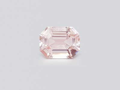 2.24 carat emerald-cut pink morganite, Africa photo