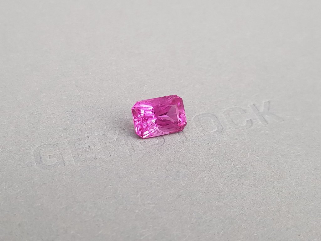 Rare hot pink radiant cut rubellite 3.28 ct, Nigeria Image №2