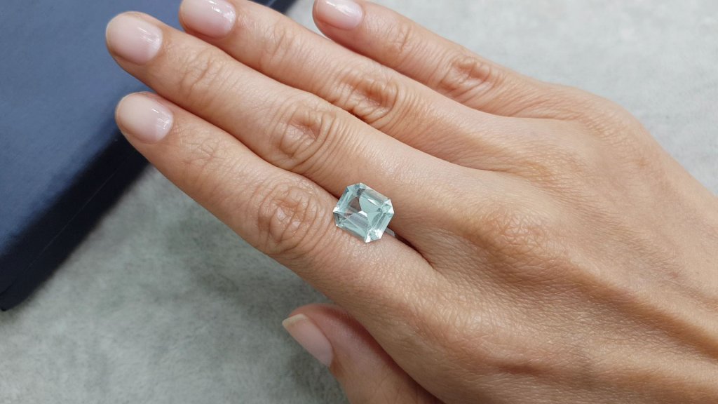 Octagon cut aquamarine 3.49 carats, Madagascar Image №2