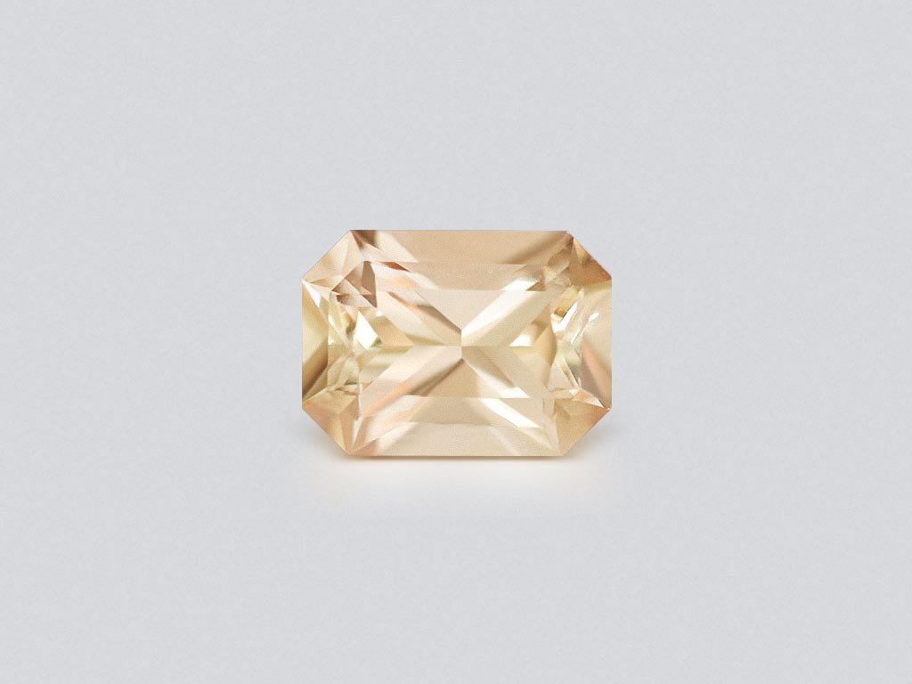 Orange radiant cut sapphire 0.99 carats, Madagascar Image №1