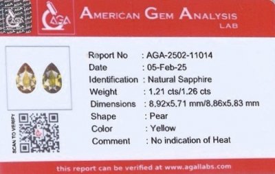 Certificate Pair of unheated yellow sapphires pear cut 2.47 carats, Madagascar 