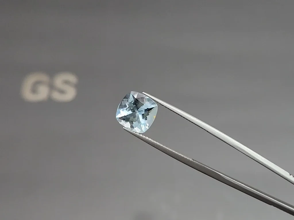 Aquamarine cushion cut 3.64 carats, Madagascar  Image №3