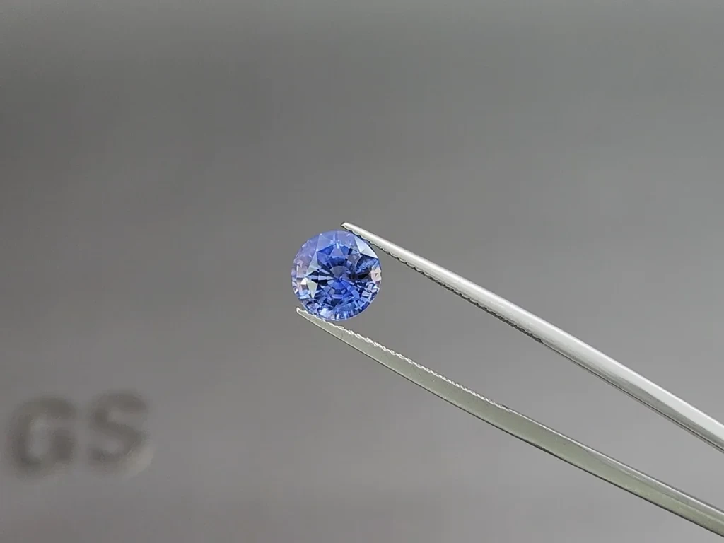 Unheated blue sapphire round cut  3.26 carats, Sri Lanka Image №3