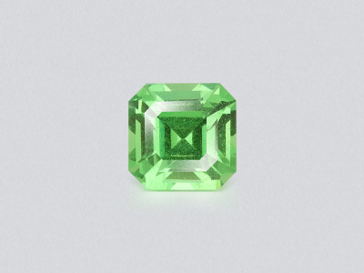 Tsavorite garnet asscher cut 1.08 carats, Tanzania photo