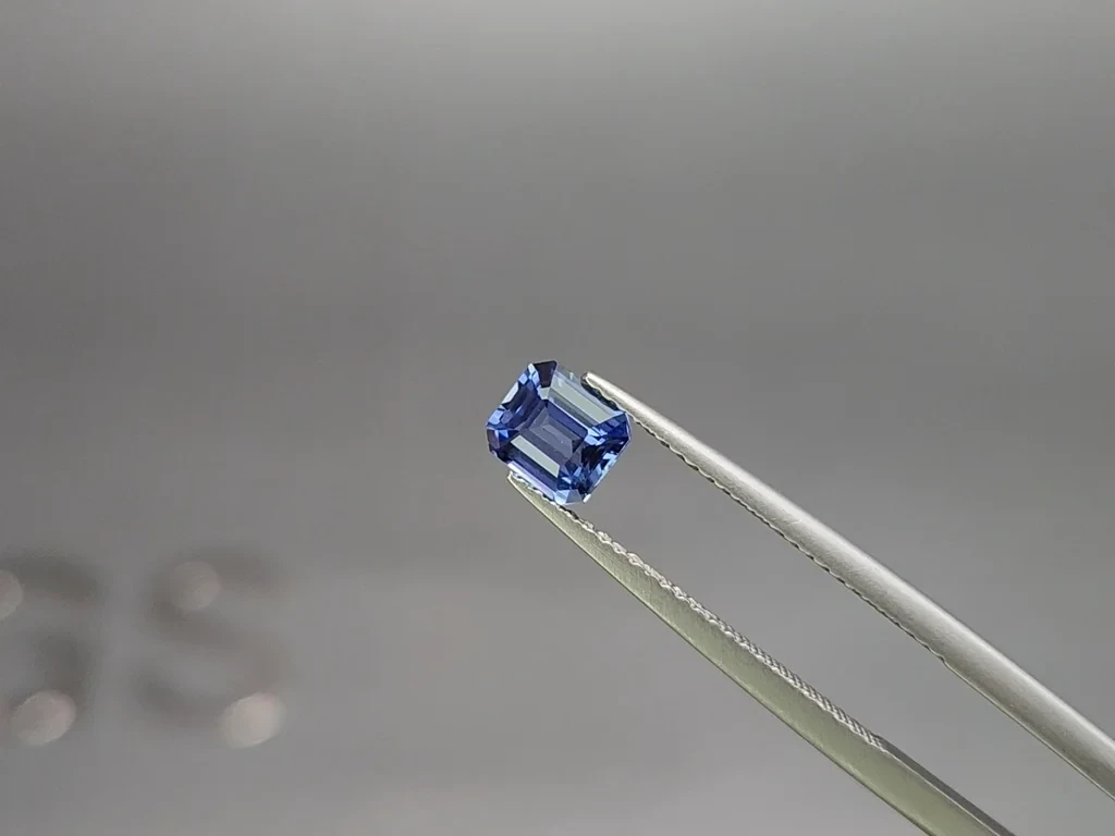 Unheated sapphire Cornflower Blue octagon cut 1.03 carats, Sri Lanka Image №3