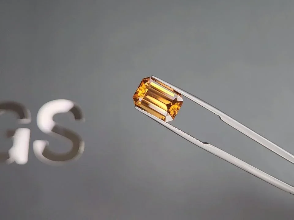Orange-brown zircon in octagon cut 7.24 carats, Tanzania Image №3
