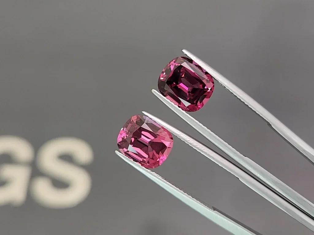 Pair of purple rhodolite in cushion cut 7.59 carats, Tanzania Image №3