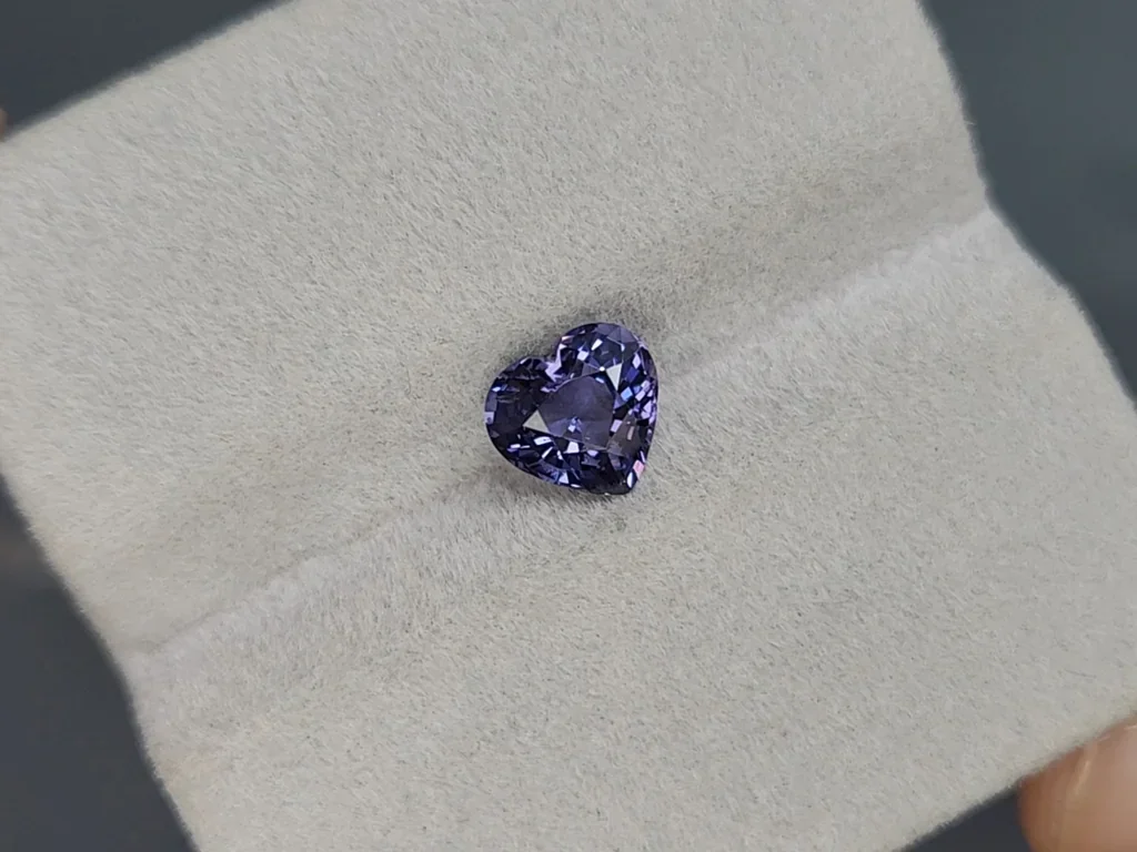 Purple spinel heart shape 1.56 carats, Tanzania Image №4