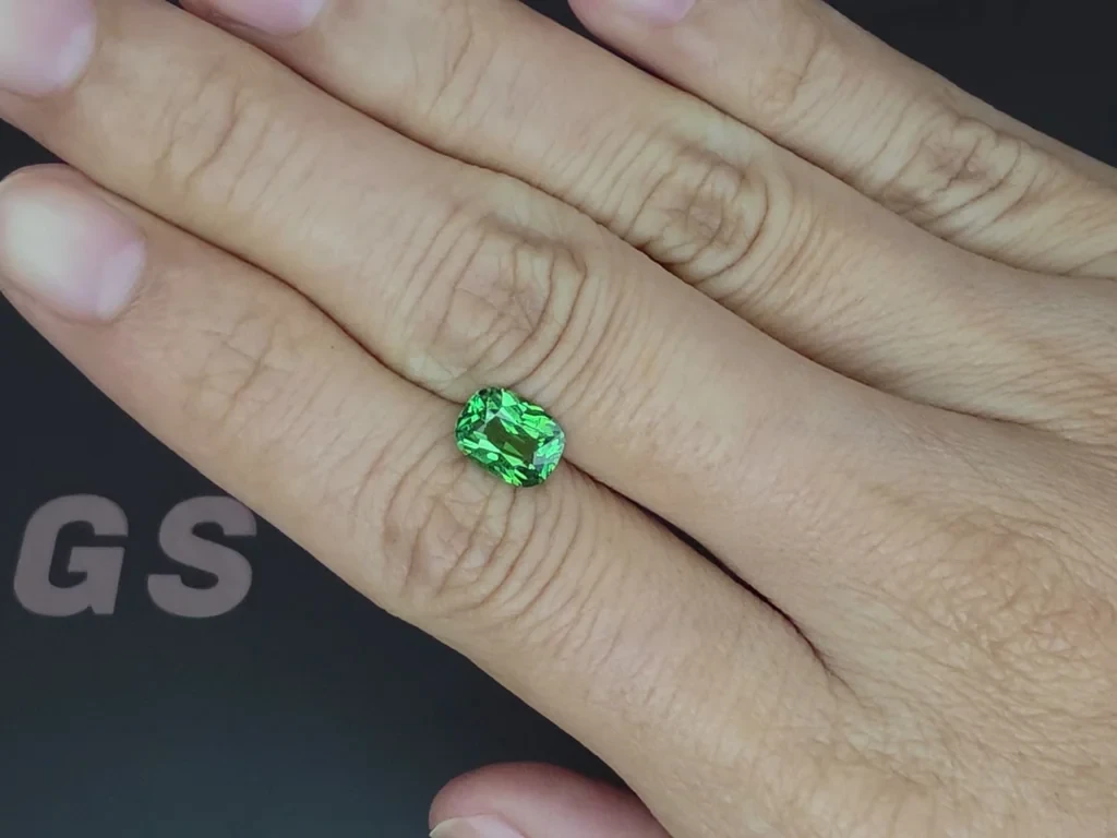 Tsavorite garnet cushion cut 1.65 carats,Tanzania Image №2