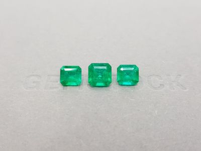 Set of three Colombian emeralds 3.50 carats, Vivid Green photo